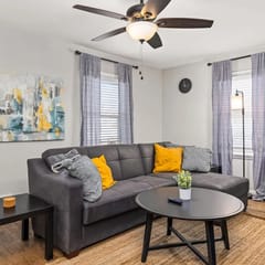 GLEN LIVING - a family 3 BD in Central Peoria