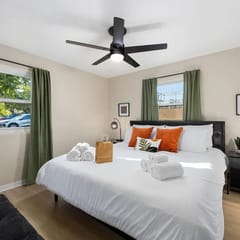 Hines Haven | Unit 2 - Perfect BNB for YOU!