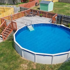 Poolside Palisade - A Fun Family Retreat for 6