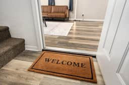University Urban Oasis 1BR close to DT Peoria