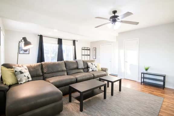 ABODE ON ATLANTIC - Spacious 2BD in the Heights - Image 1