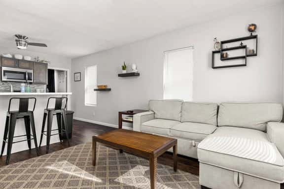 Cottage on Duryea - Cozy 1BD home in the Heights - Image 1