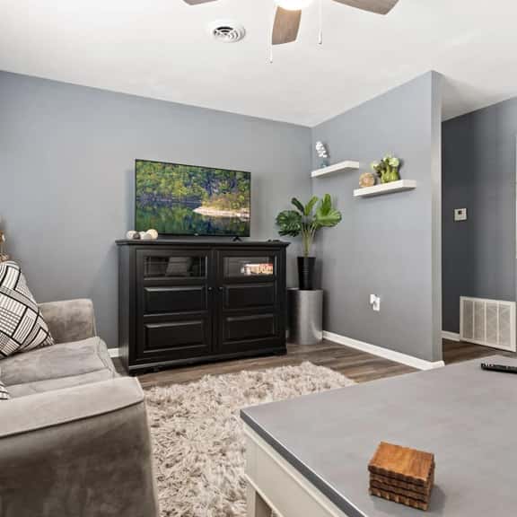 A Post-Impressionist's Muse: 2BD close to PIA - Image 1
