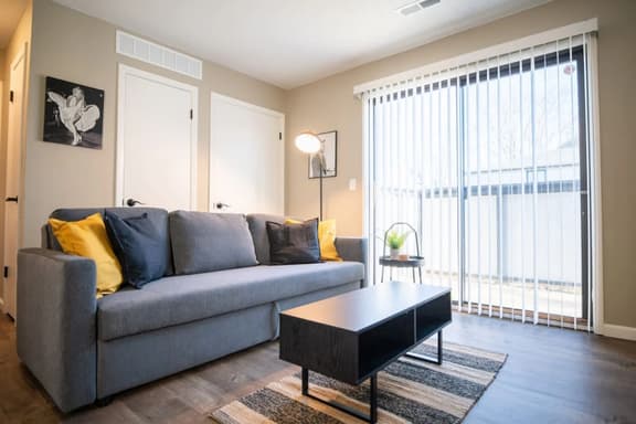THE BLACK STRAT – an iconic, new age apartment
